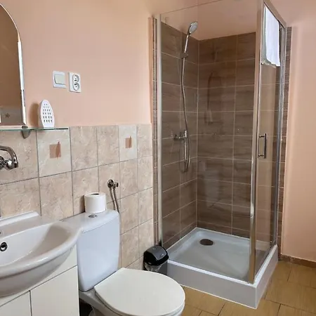 Dom Goscinny Spokoj W Mielnie Homestay *