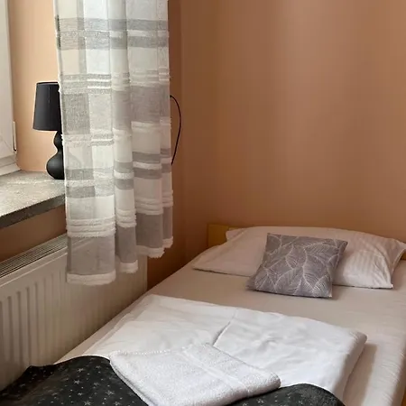 Dom Goscinny Spokoj W Mielnie Homestay