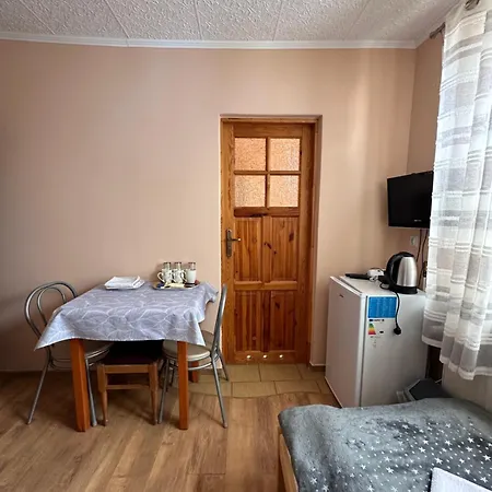 Dom Goscinny Spokoj W Mielnie Homestay *